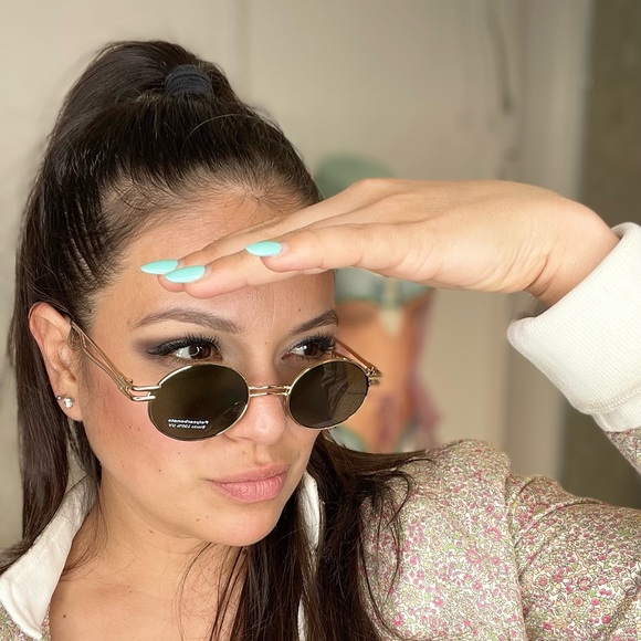 Green lenses gold round frame double bridge nose sunglasses - Picture 2 of 9